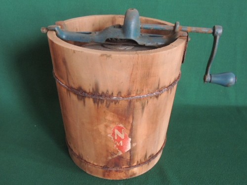 Vintage primitive wood staved - primitive,